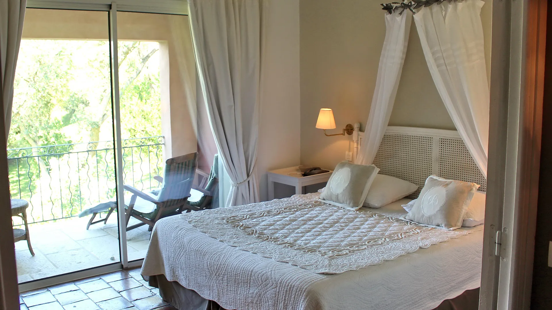 ***** Hotel Mas De Chastelas Gassin France