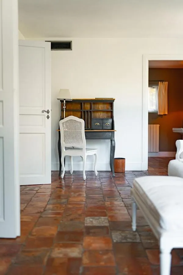 Mas De Chastelas Gassin Hotel