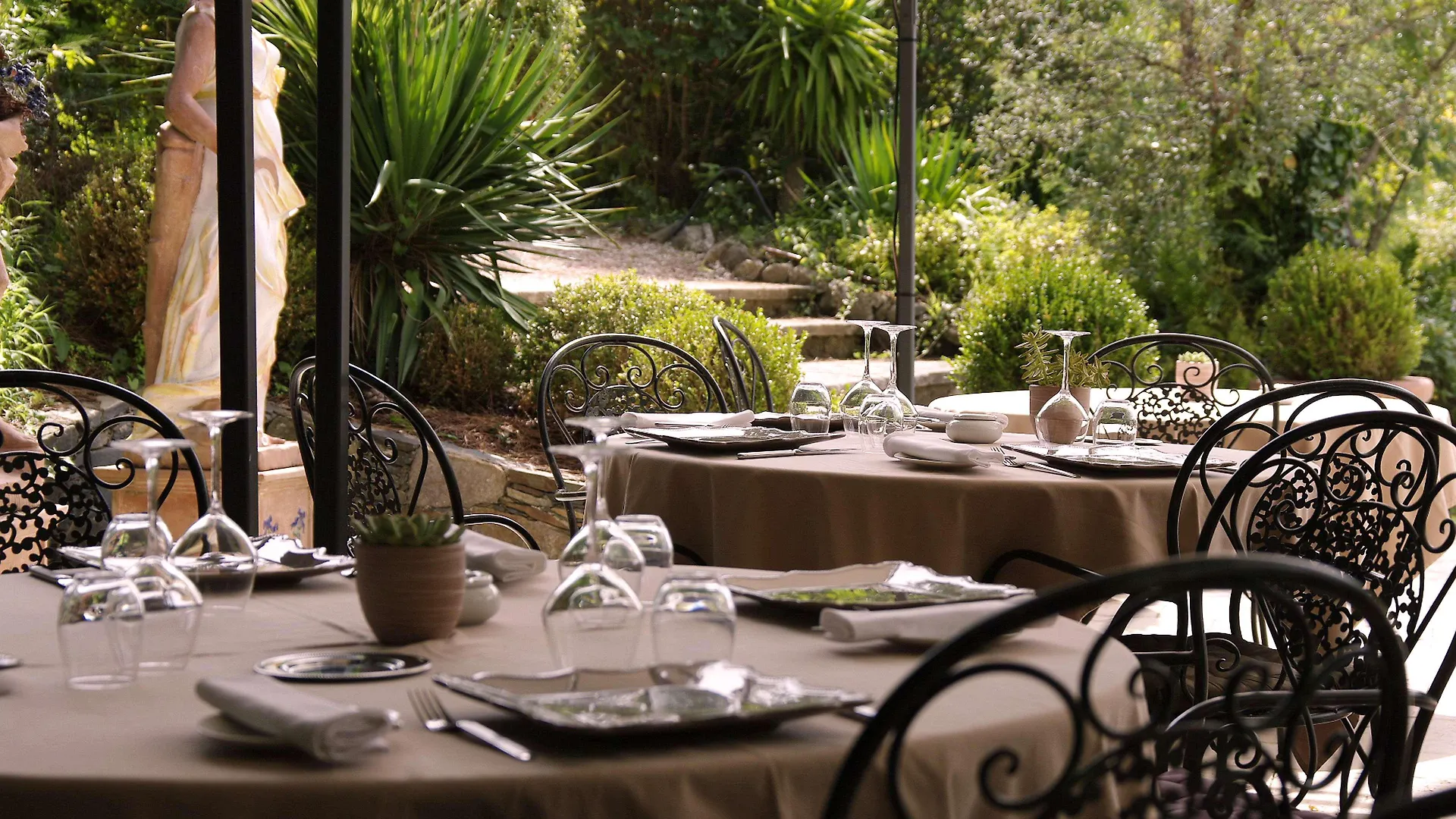 ***** Hotel Mas De Chastelas Gassin France